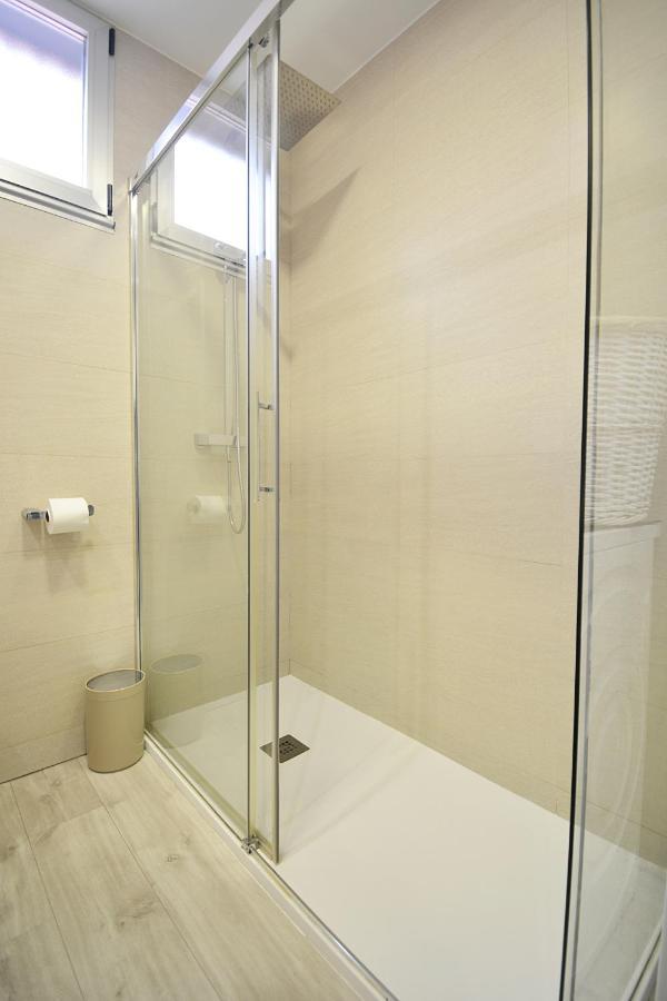 Galihost - Apartamento En Pleno Centro De Portonovo, Sanxenxo Exterior photo